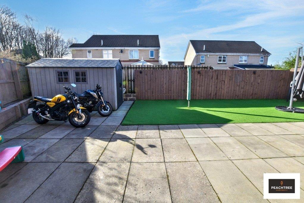 Meadows Drive, Erskine, Renfrewshire photo 4