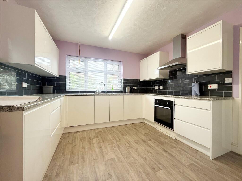 House in West Suffolk, Bury St Edmunds - View 4