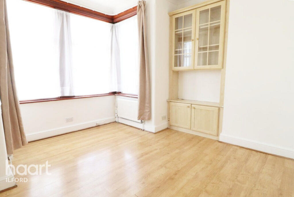 Main image of property: De Vere Gardens, Ilford