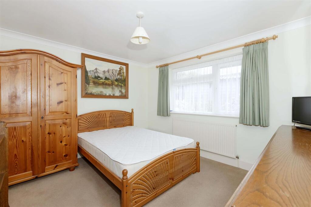 House in Worthing, West Sussex - View 5