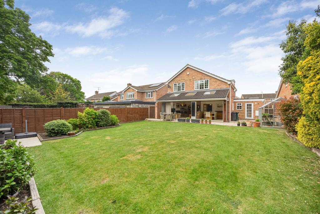 House in Reading, Emmer Green - View 3