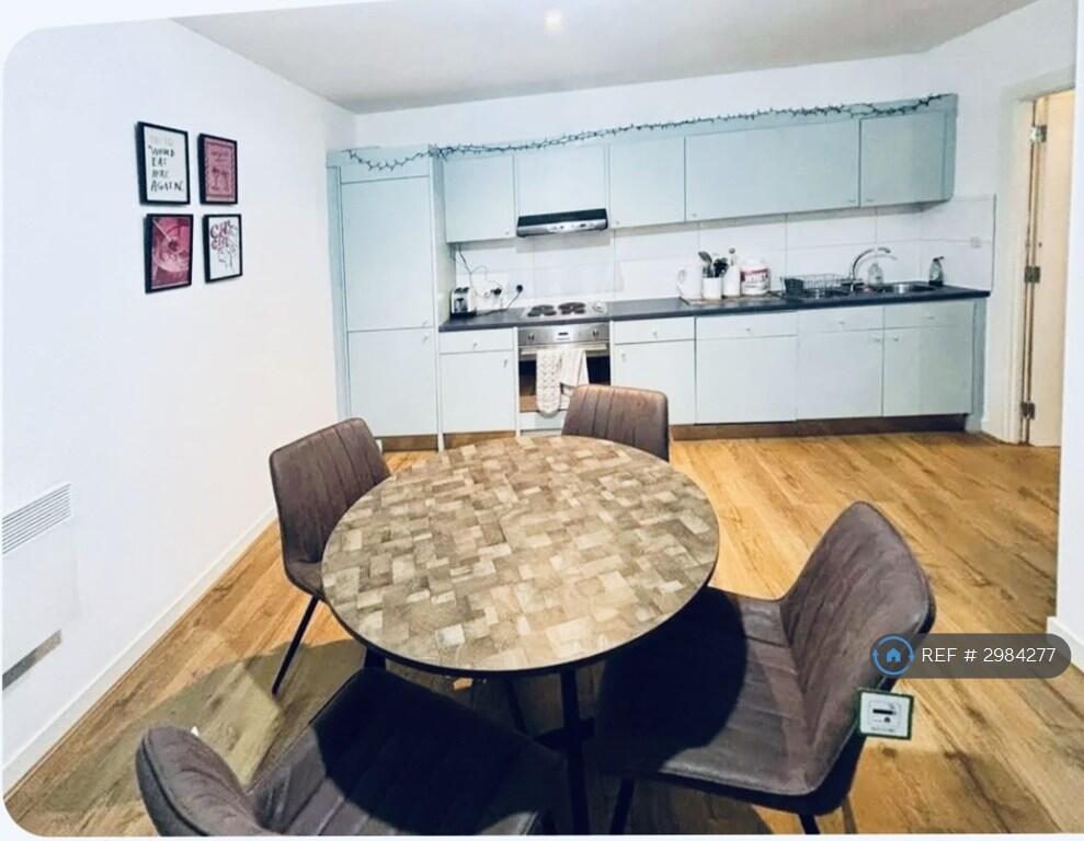 Apartment in Leicester - View 4