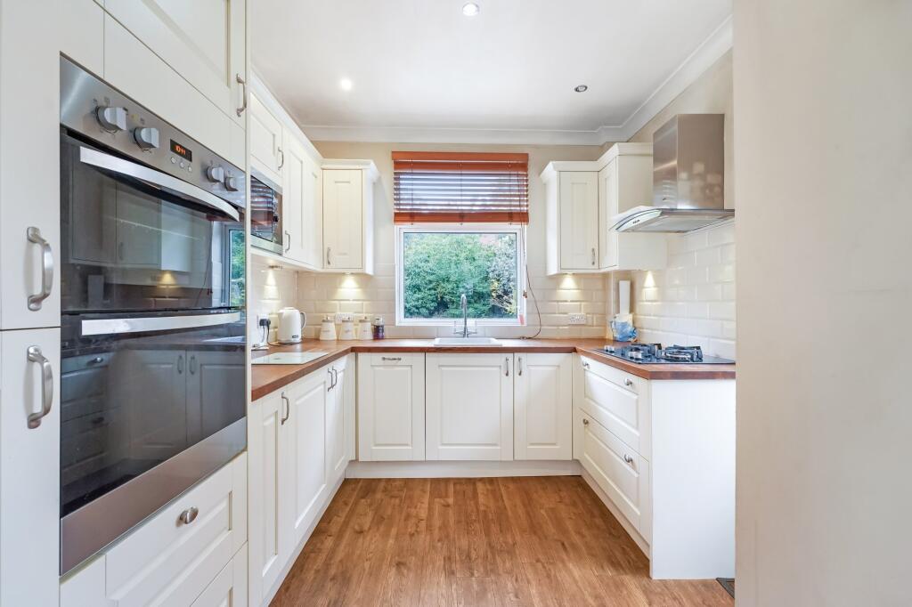 House in London - More