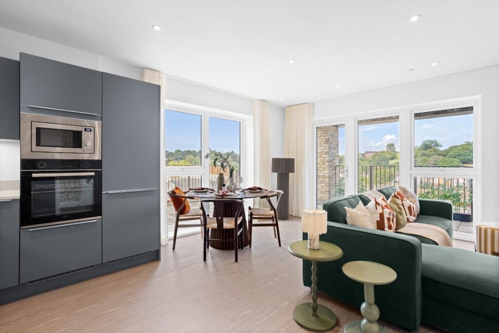 Main image of property: Bronze Walk,
Erith,
DA8 1FH