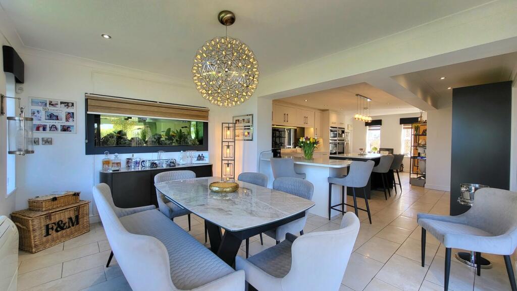 Maxey Road, Helpston, Peterborough, PE6 photo 3
