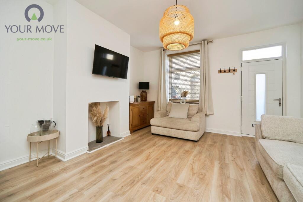 House in Bradford, Denholme - View 4