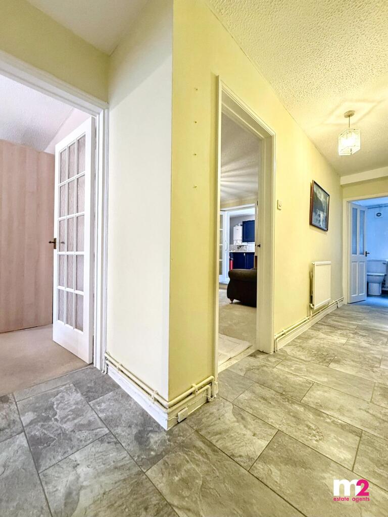 Apartment in Newport, St. Woolos, Stow Hill - View 4