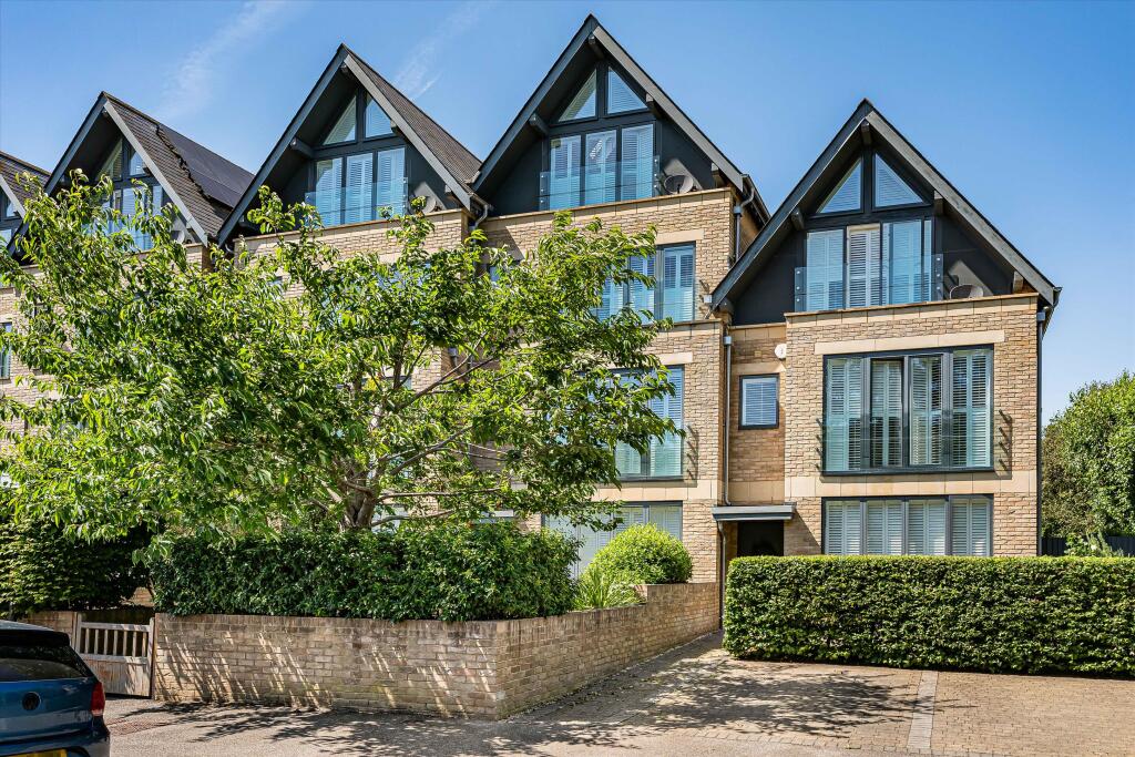 Main image of property: Hernes Crescent, Oxford, Oxfordshire OX2