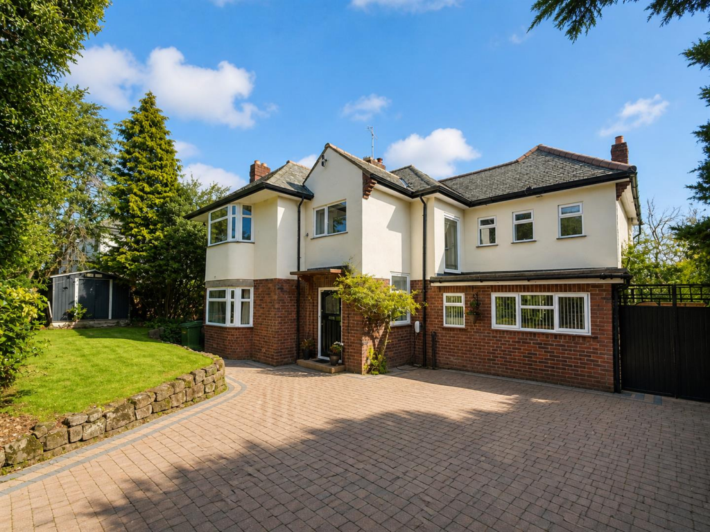 House in Wirral, Liverpool City Region