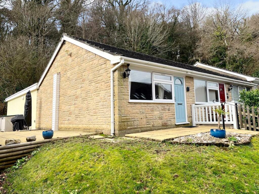 3-bed bungalow on Fernhill, Charmouth, Bridport, £150,000