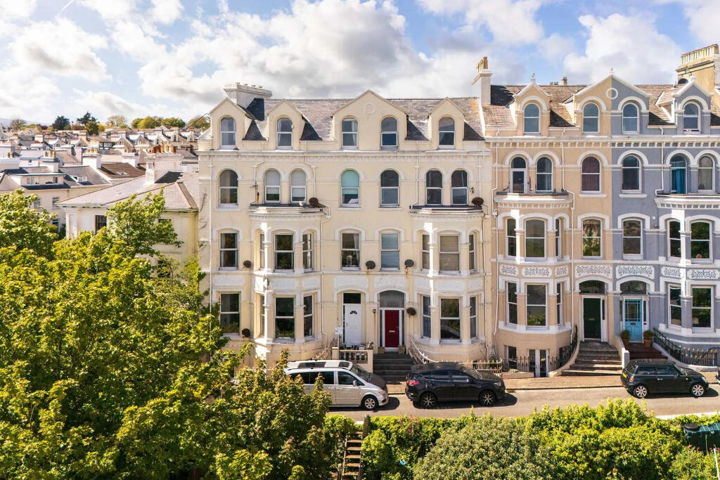 Main image of property: Flat 7, 1-2 Woodville Terrace, Douglas