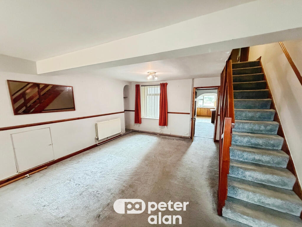 House in Swansea, Cockett - View 2