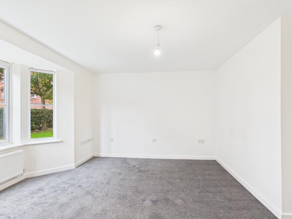Apartment in Warrington - View 4