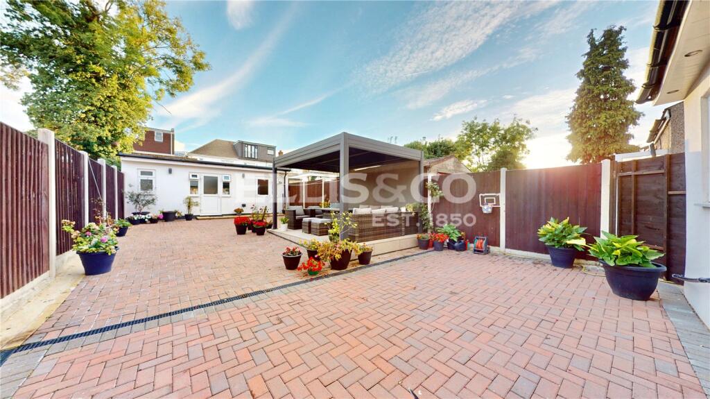 House in London - View 4