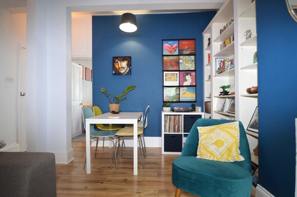 Macoma Road, London photo 4