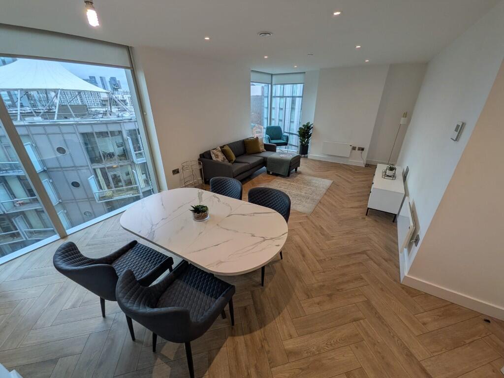 Main image of property: Anaconda cut, 100 Greengate, M3