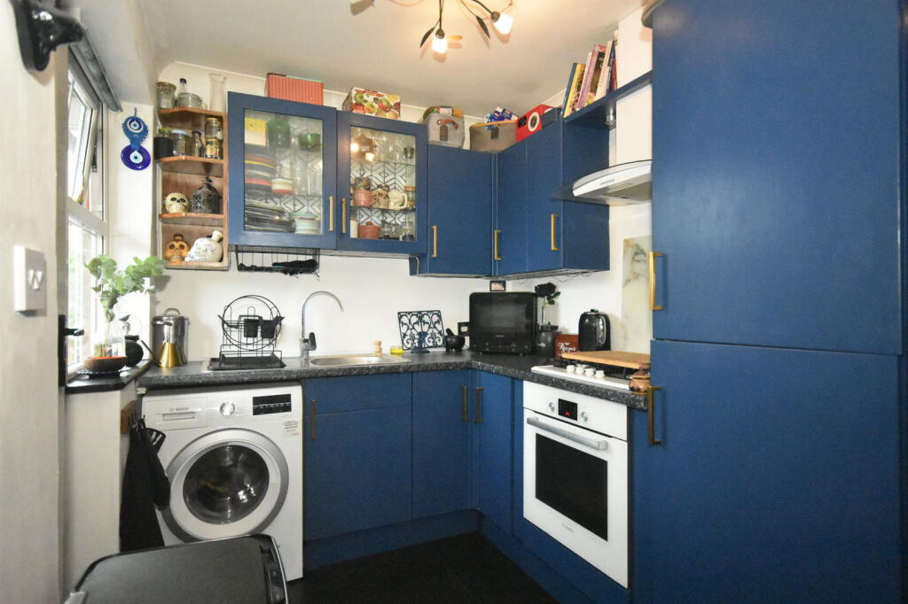 Main image of property: Clifton Road, Tunbridge Wells