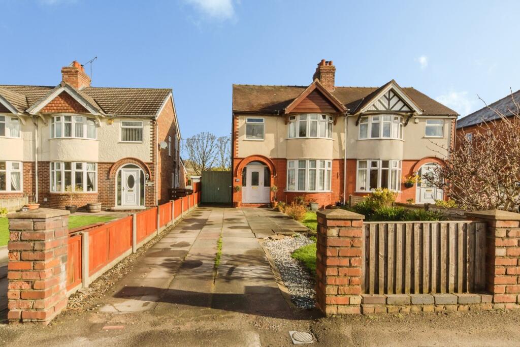 Main image of property: Middlewich Road, Rudheath, Northwich, Cheshire, CW9