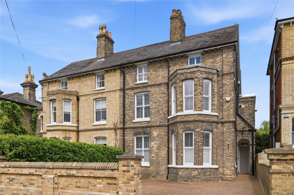 Main image of property: Anglesea Road, Ipswich, IP1