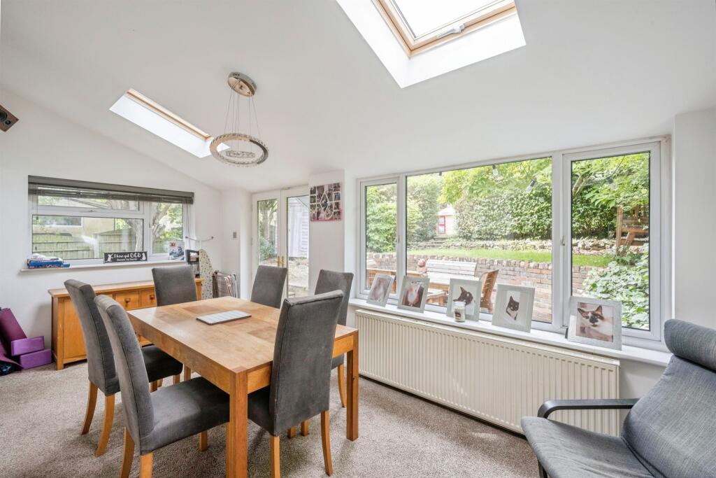 House in Doncaster - View 4