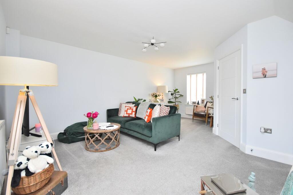 House in Northampton - View 2