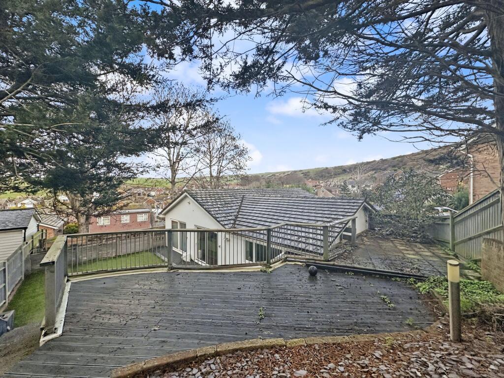 Westfield Rise, Saltdean, BN2 8HR photo 4