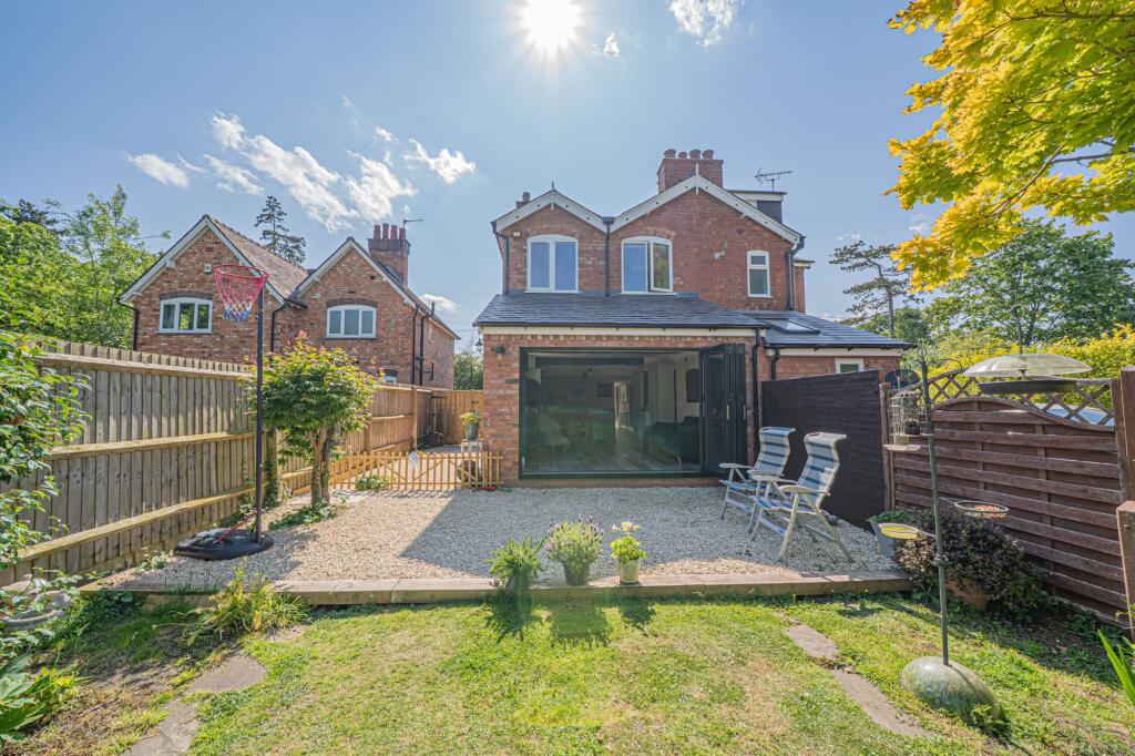 Additional image 20 of Warwick Road, Knowle, B93