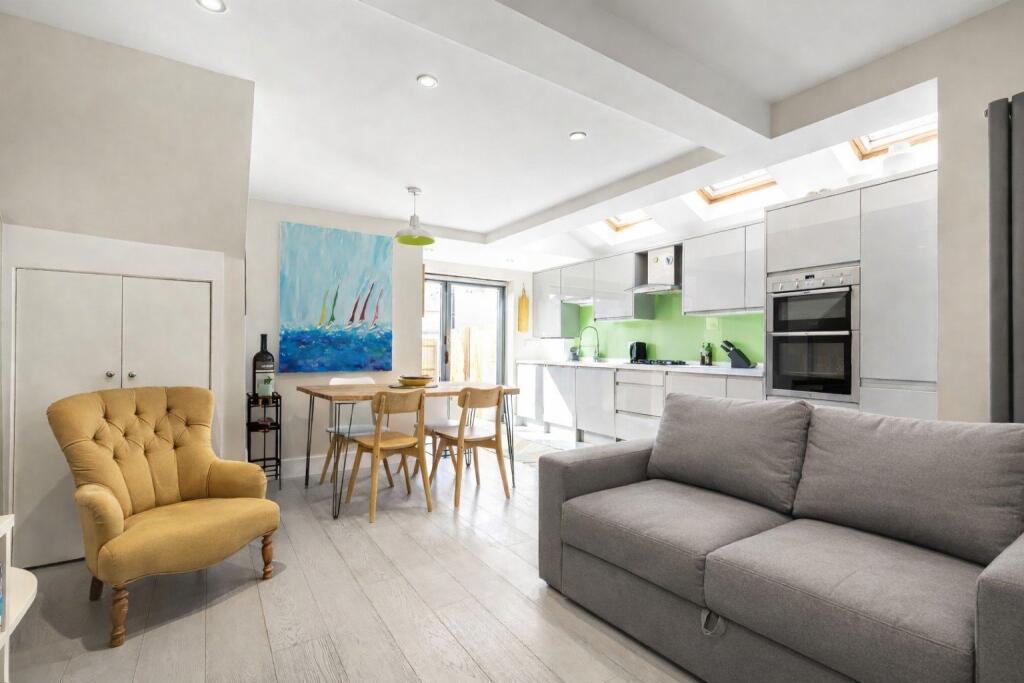 Main image of property: Duntshill Road, Earlsfield, London, SW18