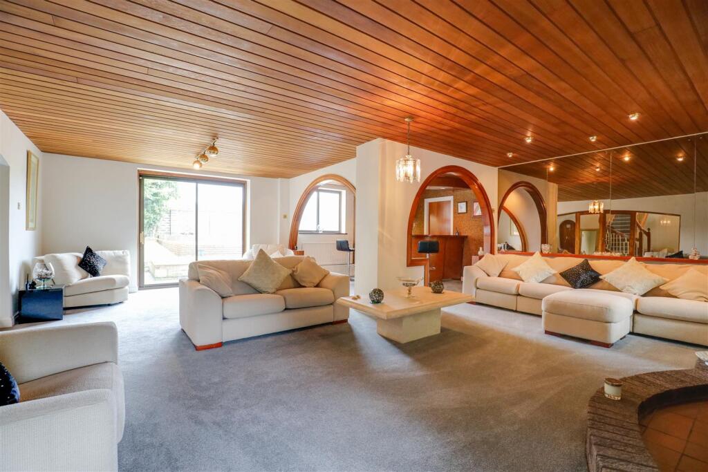 Hillandale, Pen-Y-Turnpike Road, Dinas Powys, Vale of Glamorgan, CF64 4HG photo 5