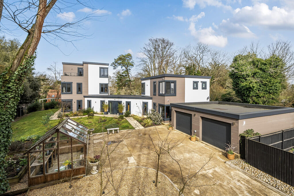 Main image of property: Thorpe St Andrew, Norwich, NR7