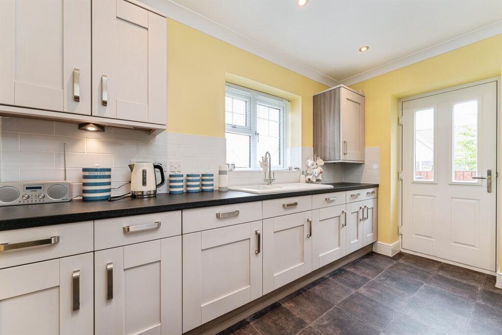 Willow Gardens, Wimblington, March photo 4