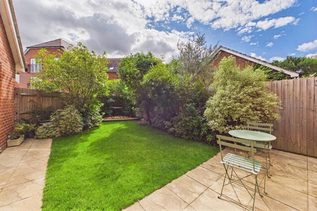 House in Reading - View 4