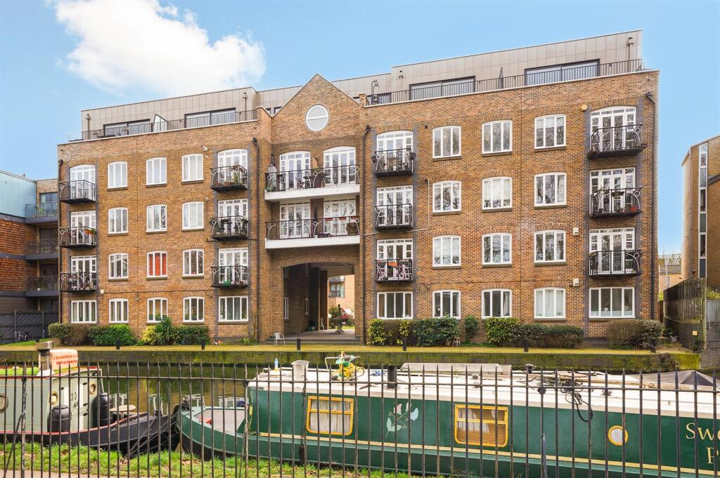 Main image of property: Empire Wharf, Victoria Park, E3