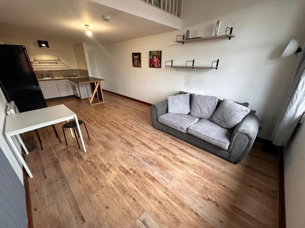 Main image of property: 52 Gateway Street, Leicester, 