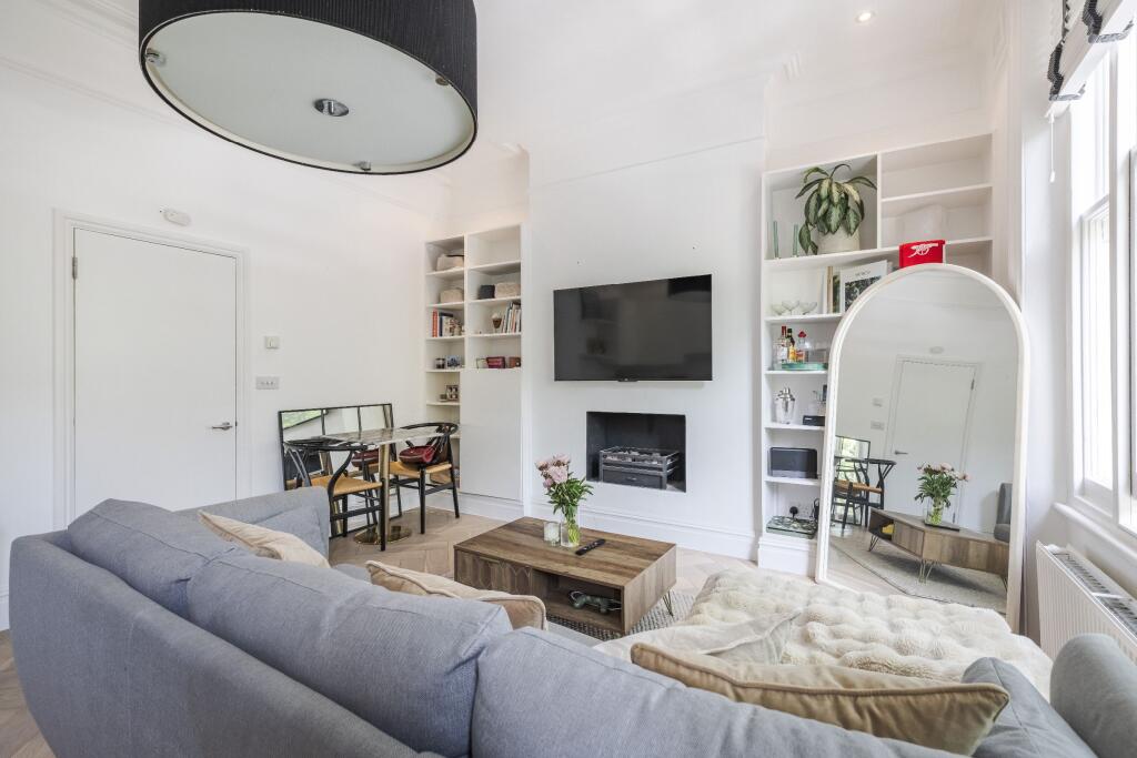 Apartment in London, Earl's Court - View 5