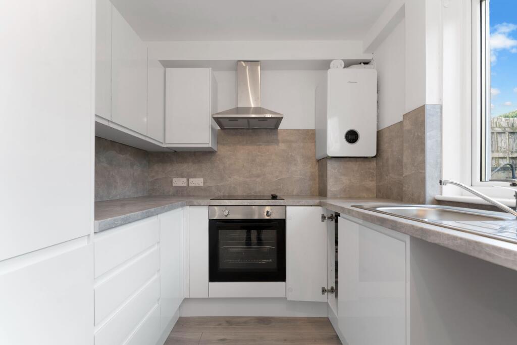 House in Gorebridge, Midlothian - View 3