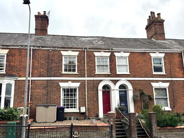 98 Upgate Louth LN11 9JN photo 2