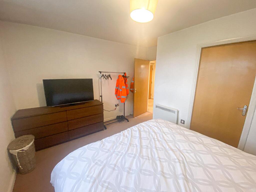 Apartment in Doncaster, Armthorpe - More