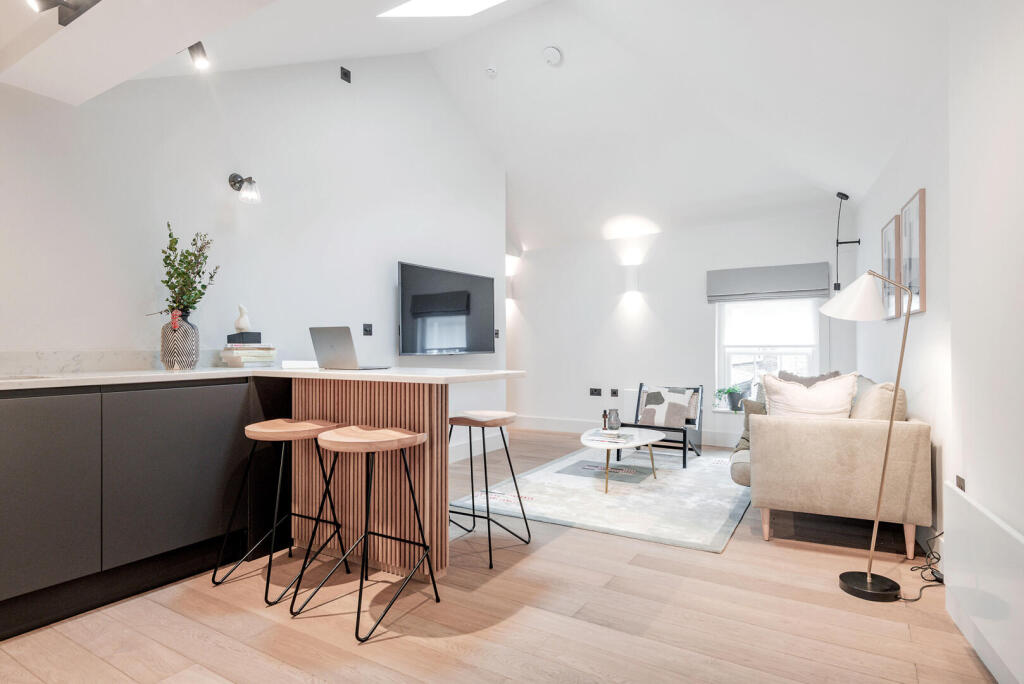 Main image of property: Notting Hill Gate, London, W11