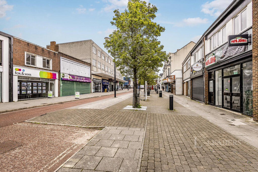 Main image of property: London Road, Waterlooville, Hampshire, PO7