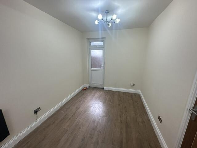 House in Romford - View 5