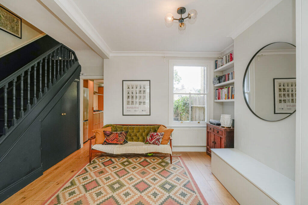 House in London, Muswell Hill - More