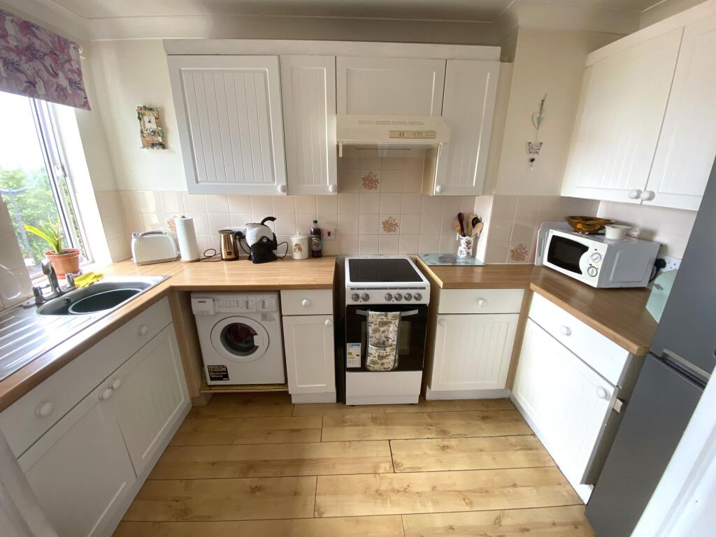 Apartment in Torquay - View 4