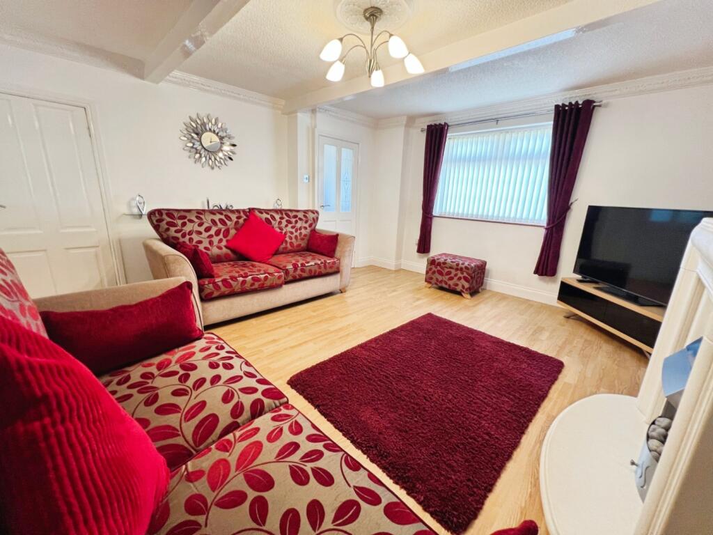 Mortimer Row Bradford, BD3 8LN photo 4