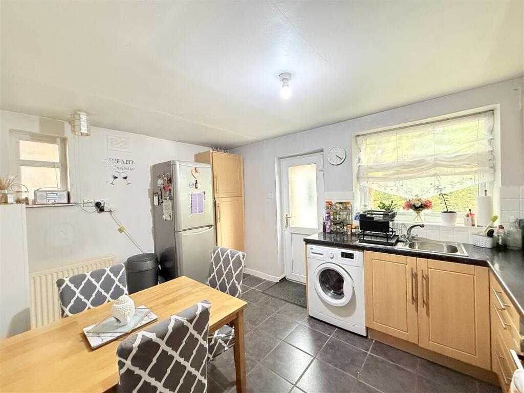 House in Stockport - View 4