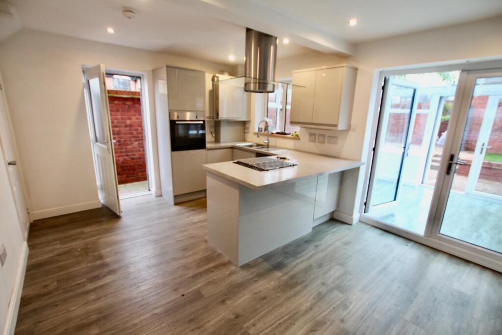 Additional image 2 of Caister, Tamworth