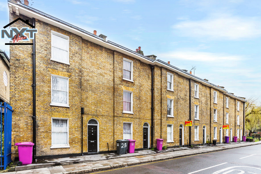 4-bed terraced on Upper North Street, London, E14, £680,000
