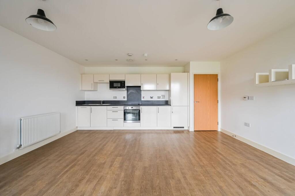 Main image of property: Parkside Court, Royal Docks, London, E16