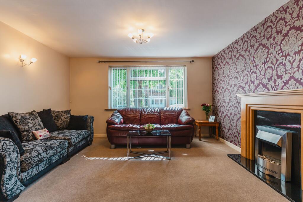 Main image of property: 28a Westminster Road, Stoneygate, Leicester LE2 2EG