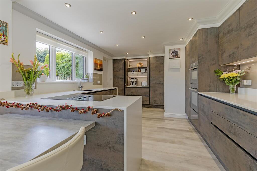 House in Sheffield - View 2